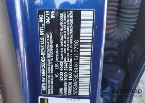 2019 Mercedes-Benz C 300 z USA, uszkodzony, nr VIN 55SWF8DB8KU317790